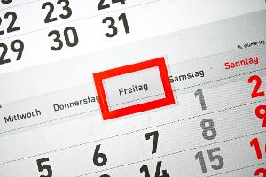 Umfrage: Mehr Menschen für Wochenarbeitszeit als dagegen