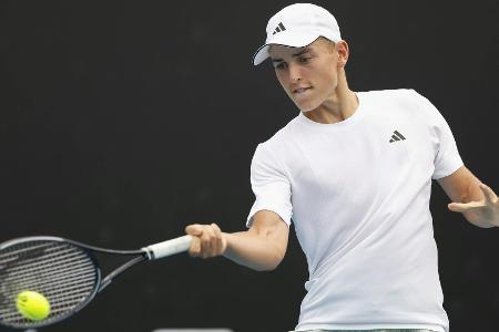 Duell der Generationen: Engel überrascht Struff Duell der Generationen: Engel überrascht Struff