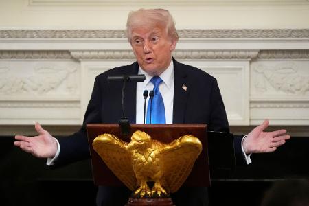 US-Präsident Donald Trump wird dafür kritisiert, nicht genügend Druck auf Kremlchef Putin auszuüben. 