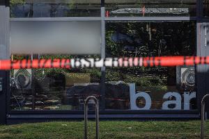 Der Tatverdächtige hatte vor einer Bar mehrere Menschen angegriffen und verletzt. 
