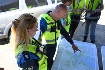 Die Polizei sucht vermisste Kinder in den Niederlanden. Die Polizei sucht vermisste Kinder in den Niederlanden.