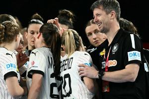 Heim-Turnier: Handballerinnen warten auf WM-Gegner