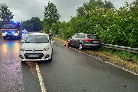 Unfall auf der Ender Talstraße Unfall auf der Ender Talstraße