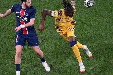 Kurz vor Nations League: Bisseck verletzt ausgewechselt Kurz vor Nations League: Bisseck verletzt ausgewechselt