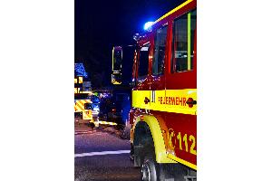 Altkleidercontainer in Brand gesetzt - die Polizei ermittelt - 2506001