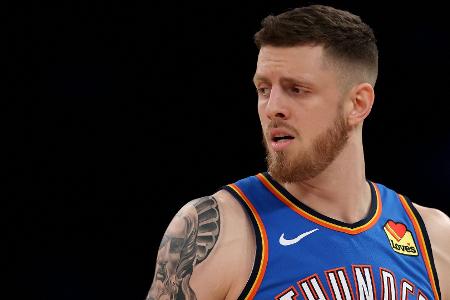 Hartenstein: NBA-Titel wäre Hartenstein: NBA-Titel wäre