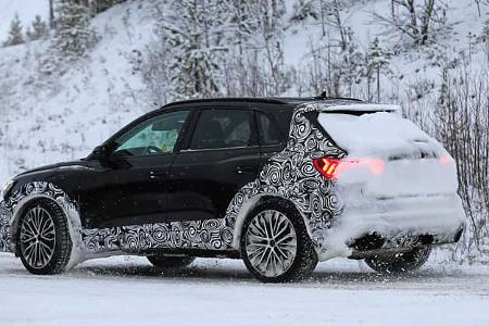 Erlkönig Audi RS Q3