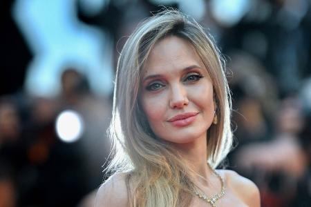 Angelina Jolie wird 50: Mehr als nur Hollywoodglanz Angelina Jolie wird 50: Mehr als nur Hollywoodglanz