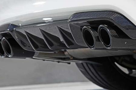 BMW M2 von Lightweight