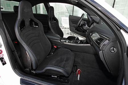BMW M2 von Lightweight