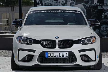 BMW M2 von Lightweight
