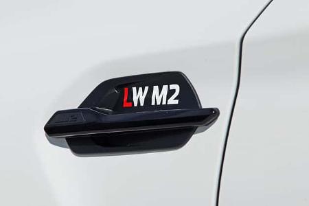 BMW M2 von Lightweight