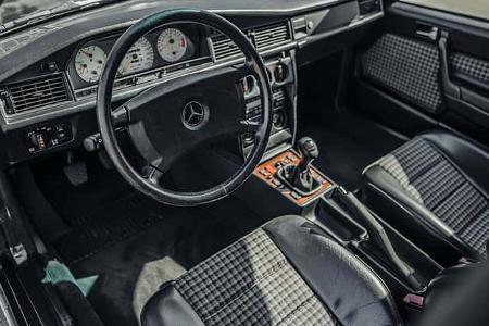 1990 Mercedes 190 E 2_5-16 Evolution II
