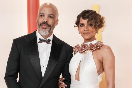 Van Hunt machte ihr einen Antrag: Darum nahm Halle Berry noch nicht an Van Hunt machte ihr einen Antrag: Darum nahm Halle Berry noch nicht an