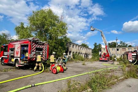 Blick auf die Einsatzstelle nach den Maßnahmen
Foto: Feuerwehr Essen Blick auf die Einsatzstelle nach den Maßnahmen
Foto: Feuerwehr Essen