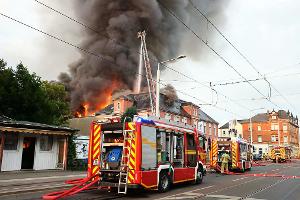 Der Brand brach im Dachgeschoss aus.