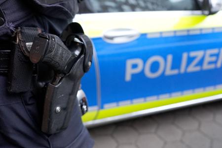 Die Polizei hat an der Theresienwiese von der Schusswaffe Gebrauch gemacht. (Symbolbild) Die Polizei hat an der Theresienwiese von der Schusswaffe Gebrauch gemacht. (Symbolbild)