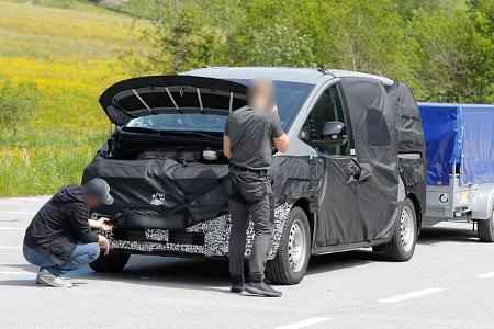 Erlkönig Hyundai Staria EV