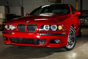 BMW M5 E39 (2003) 746 miles Imola red