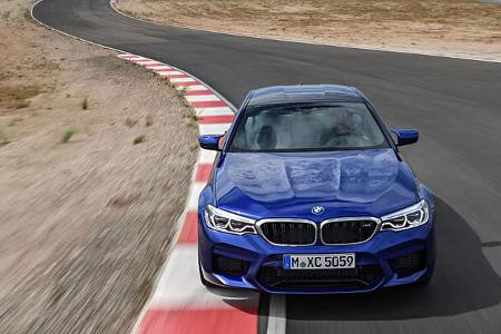 BMW M5 F90 - Business-Limousine - Frontansicht - CFK-Dach