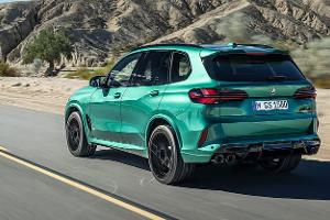 Vollfettstufen-V8 jetzt mild hybridisiert