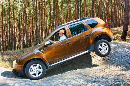 05/2025 15 Jahre Dacia Duster alle Generationen