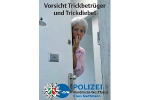 Symbolbild: Die Polizei warnt vor Trickkbetrügerinnen und -betrügern an der Haustrü