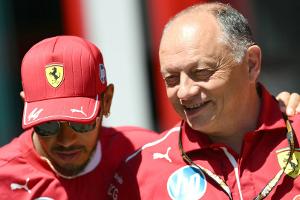 Schwieriger Ferrari-Start: Hamilton stärkt Vasseur