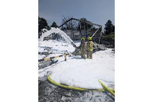 Unterstützung bei Großbrand in Velbert