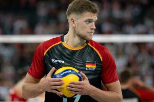 Deutsche Volleyballer schlagen den Olympiasieger