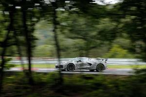 Geheimer Hybrid-Sportwagen auf dem Nürburgring erwischt