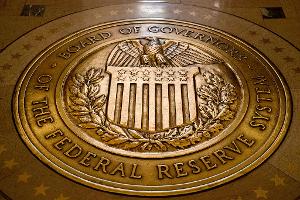 Die US-Notenbank zeigt dem US-Präsidenten weiter die kalte Schulter und belässt den Leitzins auf einem relativ hohen Niveau.