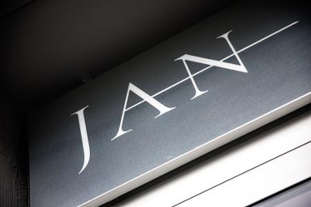 Schriftzug vom Restaurant 