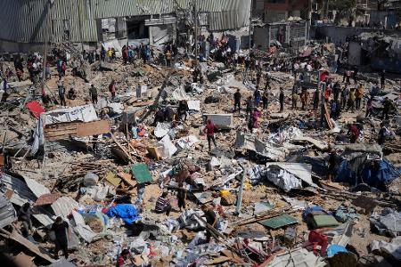 Die Lage im Gazastreifen ist katastrophal: Eine Mehrheit der EU-Staaten sprach sich zuletzt für einen härteren Kurs gegen Israel aus. (Archivbild) Die Lage im Gazastreifen ist katastrophal: Eine Mehrheit der EU-Staaten sprach sich zuletzt für einen härteren Kurs gegen Israel aus. (Archivbild)