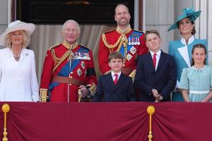 König Charles gratuliert Prinz William zum 43. Geburtstag
