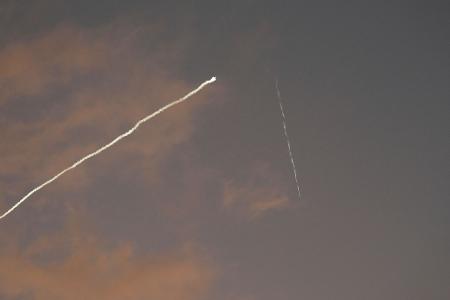Am Morgen wird Israel erneut mit Raketen aus dem Iran beschossen. 