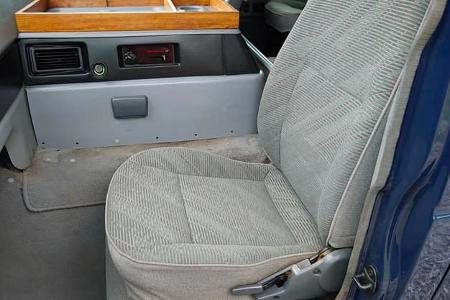 06/2025 Toyota Mega Cruiser Safari Auktion