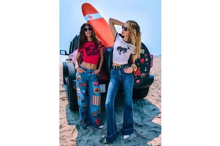 Ford Bronco Storm Floral und Denim Chevron