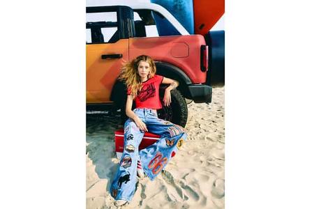 Ford Bronco Storm Floral und Denim Chevron