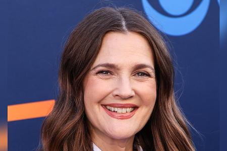 Drew Barrymore zeigt sich ohne Make-up Drew Barrymore zeigt sich ohne Make-up