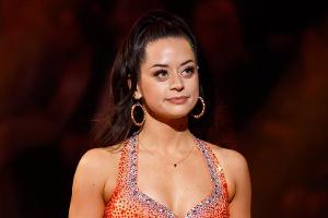 "Let's Dance"-Star Malika Dzumaev meldet sich nach Operation