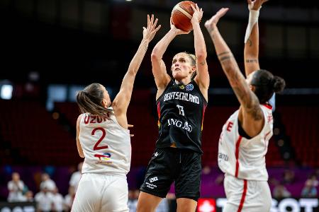 Sieg gegen Türkei: DBB-Frauen spielen um EM-Platz fünf Sieg gegen Türkei: DBB-Frauen spielen um EM-Platz fünf