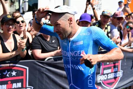 Ironman Frankfurt: Lange quält sich als Siebter ins Ziel