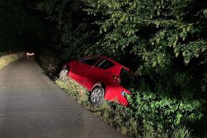 Auto im Graben