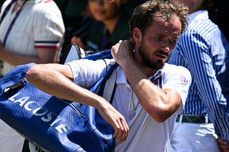 Nächste Enttäuschung: Wimbledon für Medwedew schon vorbei Nächste Enttäuschung: Wimbledon für Medwedew schon vorbei