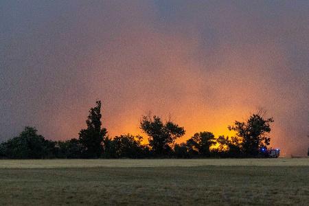 Waldbrand in Gohrischheide "eskaliert" - Evakuierungen
