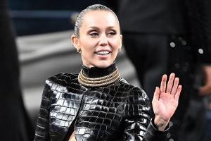 Miley Cyrus erhält einen Stern auf dem Hollywood Walk of Fame