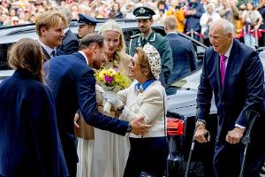 Norwegische Royals: Seltener Auftritt aller Generationen