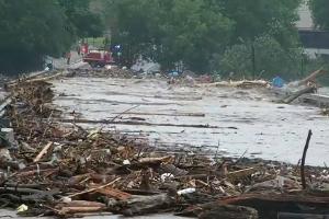 Die Polizeibehörde sprach von einem "katastrophalen Hochwasser".
