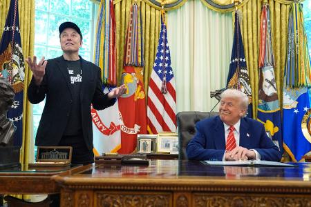 Da sah man sie noch zu zweit: Musk und Trump.